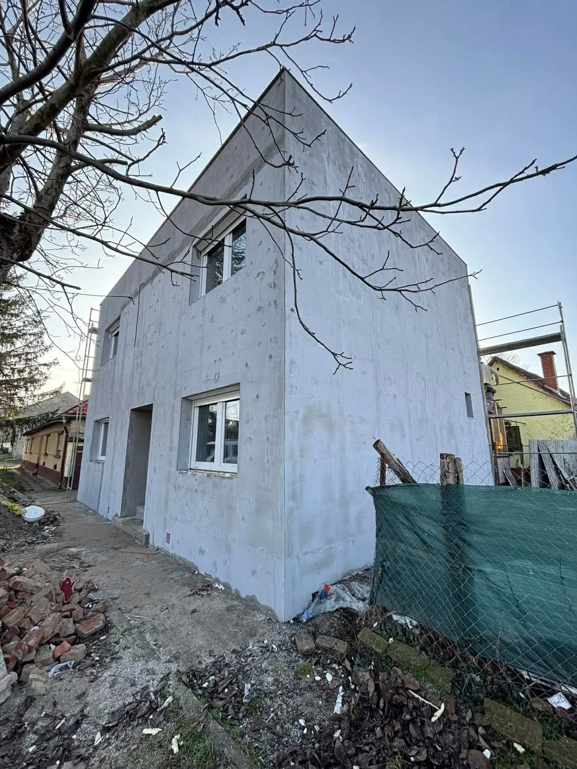Felsőszentiván 3